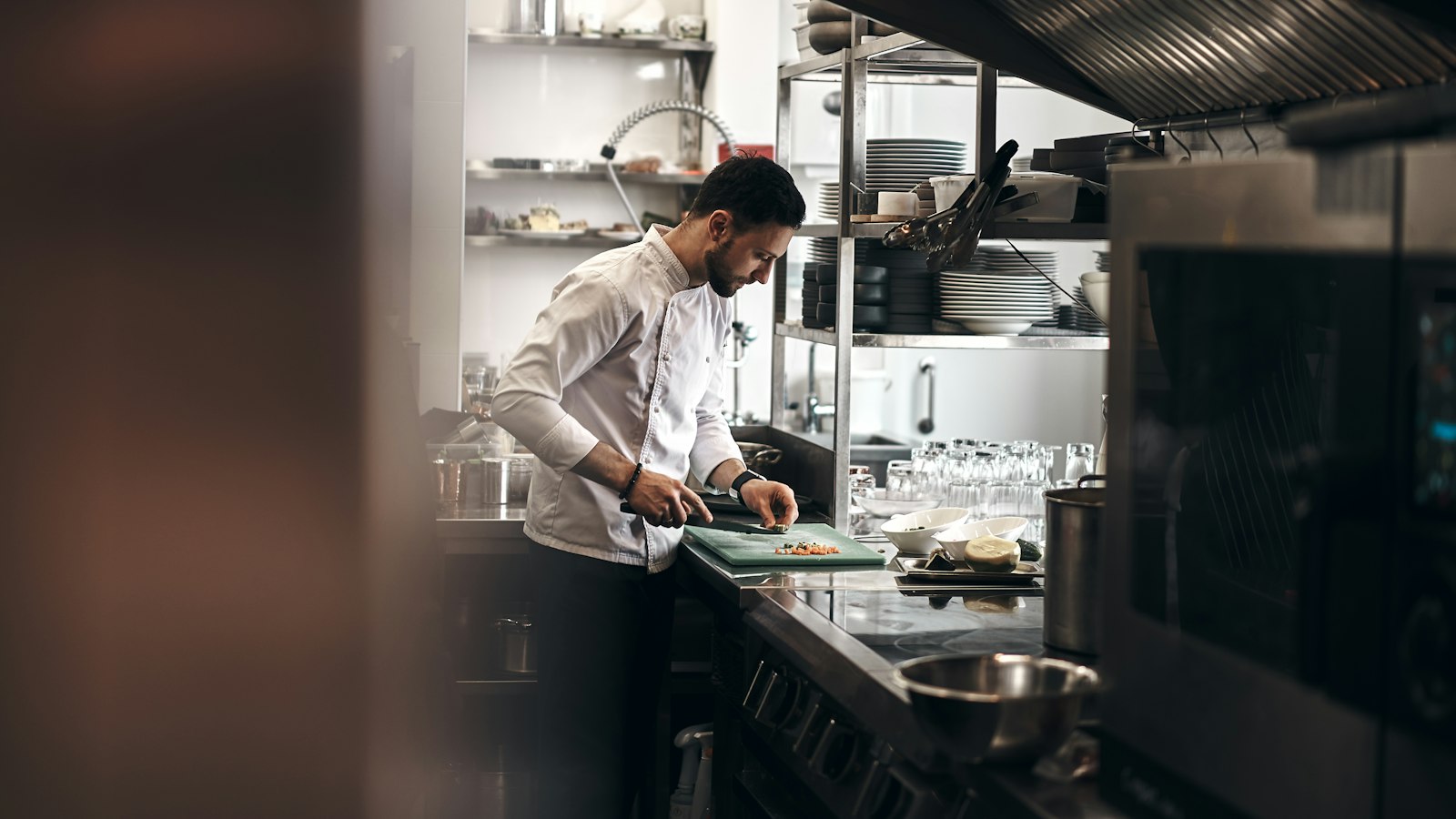 Pla financer i valoració d’un projecte gastronòmic multiconcepte liderat per un xef de referència